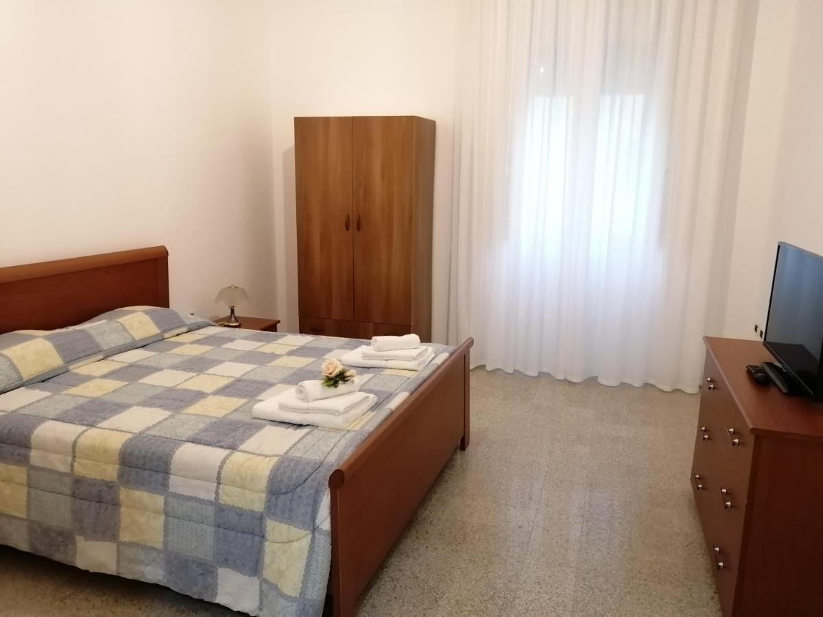 ليتشي Mazzini Guest House المظهر الخارجي الصورة